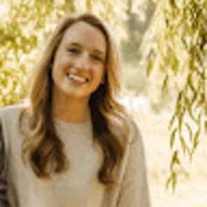 Meet your Posher, Becca